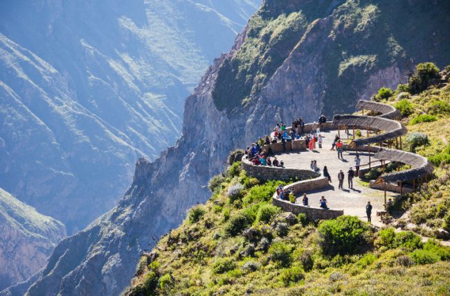 Machu Picchu Brasil: 4 vantagens de viajar com uma expert